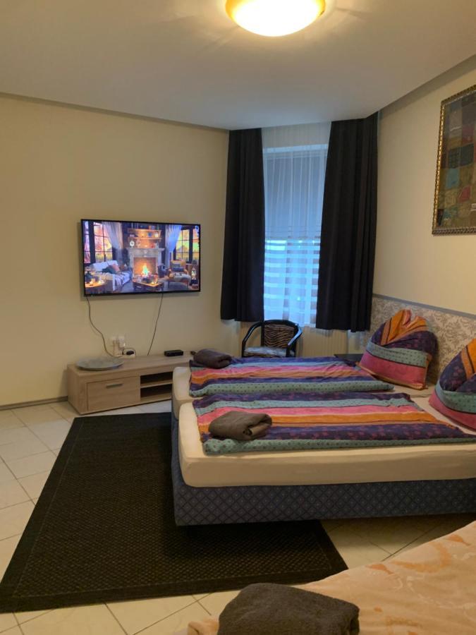 Ferienwohnung Arthaus Rönök Ronok Exterior foto