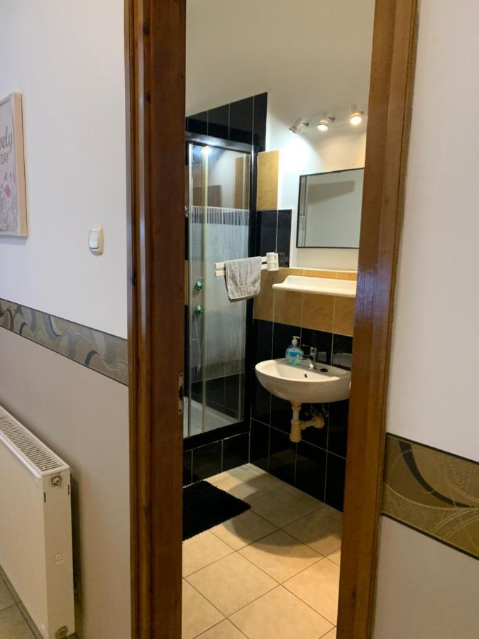 Ferienwohnung Arthaus Rönök Ronok Exterior foto